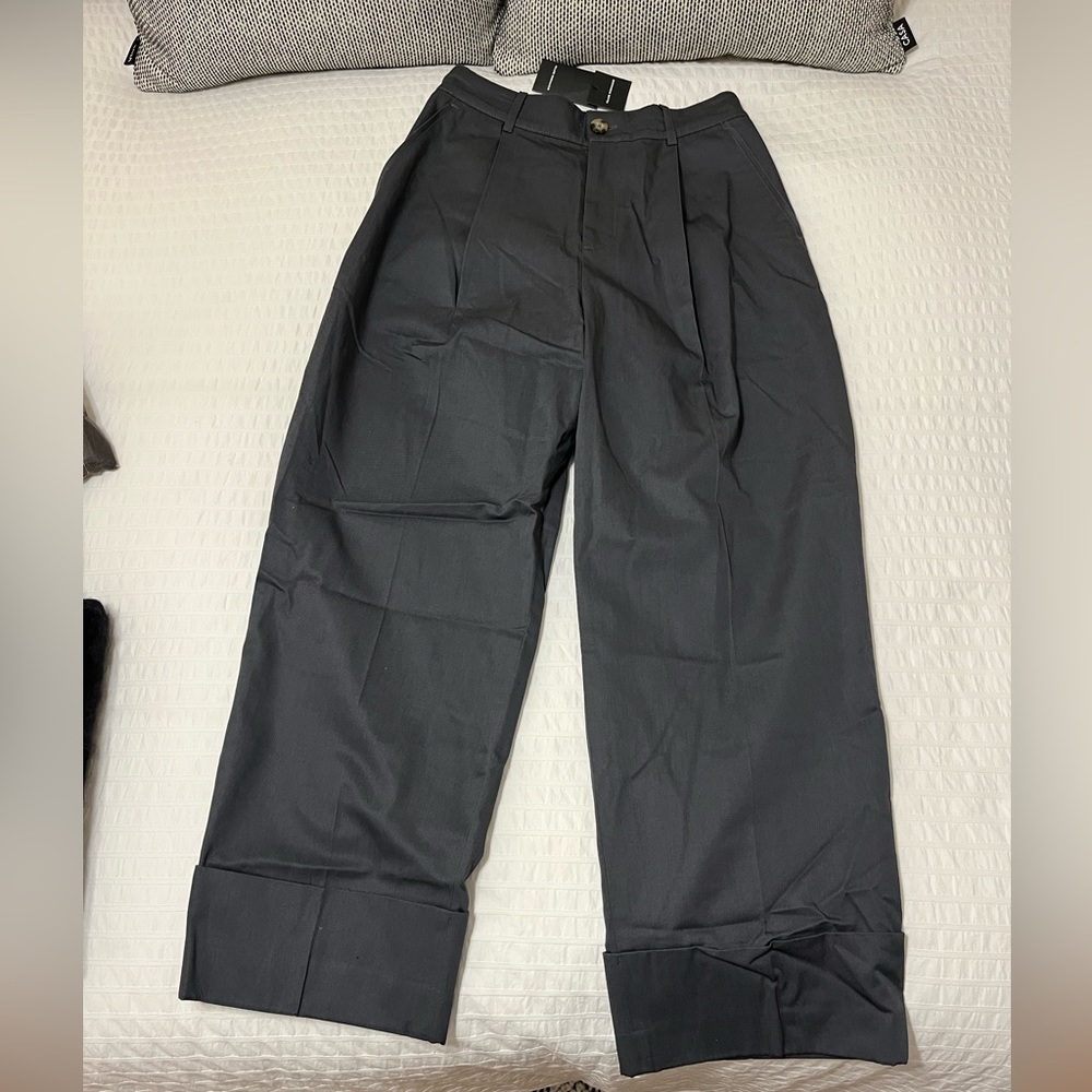 NWT Club monaco pants